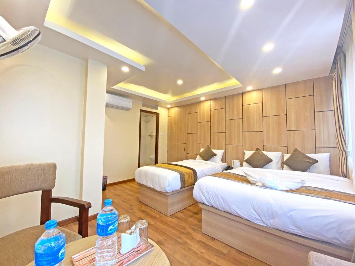 Hotel Airport Gurkha Kathmandu Exterior photo